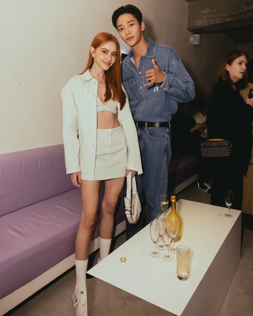 ใหม่ ดาวิกา กระทบไหล่คนดัง ในงานเปิดตัวคอลเลคชั่นพิเศษ เจนนี่ แบล็กพิงก์