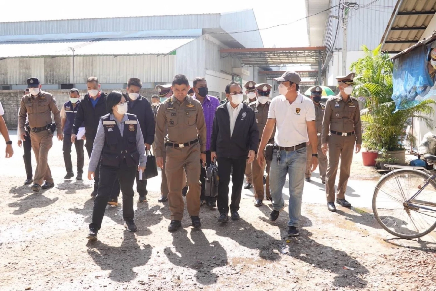 “บิ๊กโจ๊ก” แถลงปิดคดี “วี เค การ์เมนท์” บังคับใช้แรงงานผิดกฎหมาย