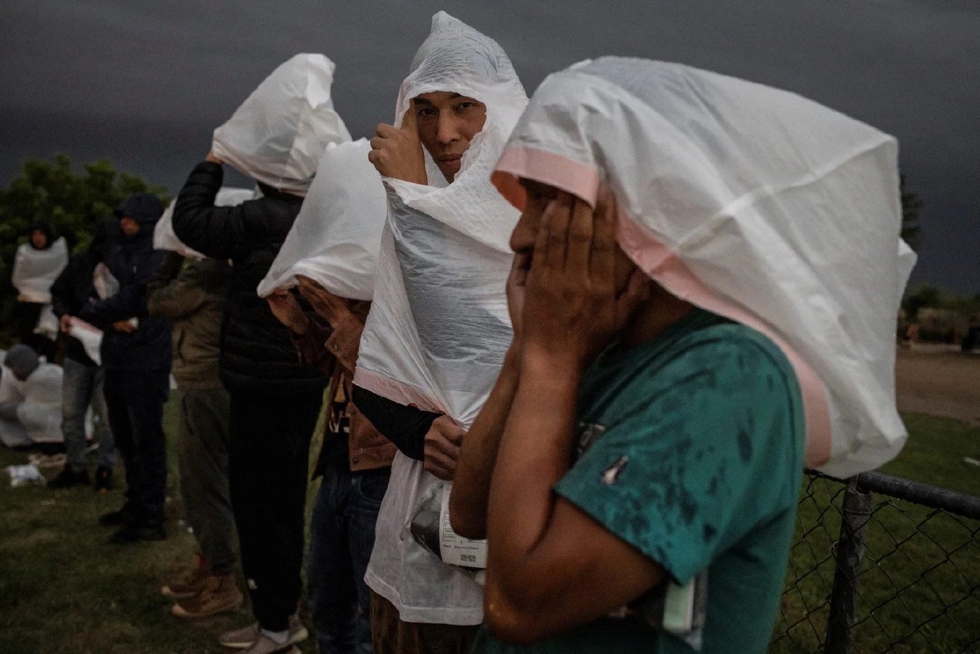 TikTok สอนคนจีนทำยังไงให้หนีเข้าประเทศสหรัฐได้สำเร็จ ( มีคลิป )