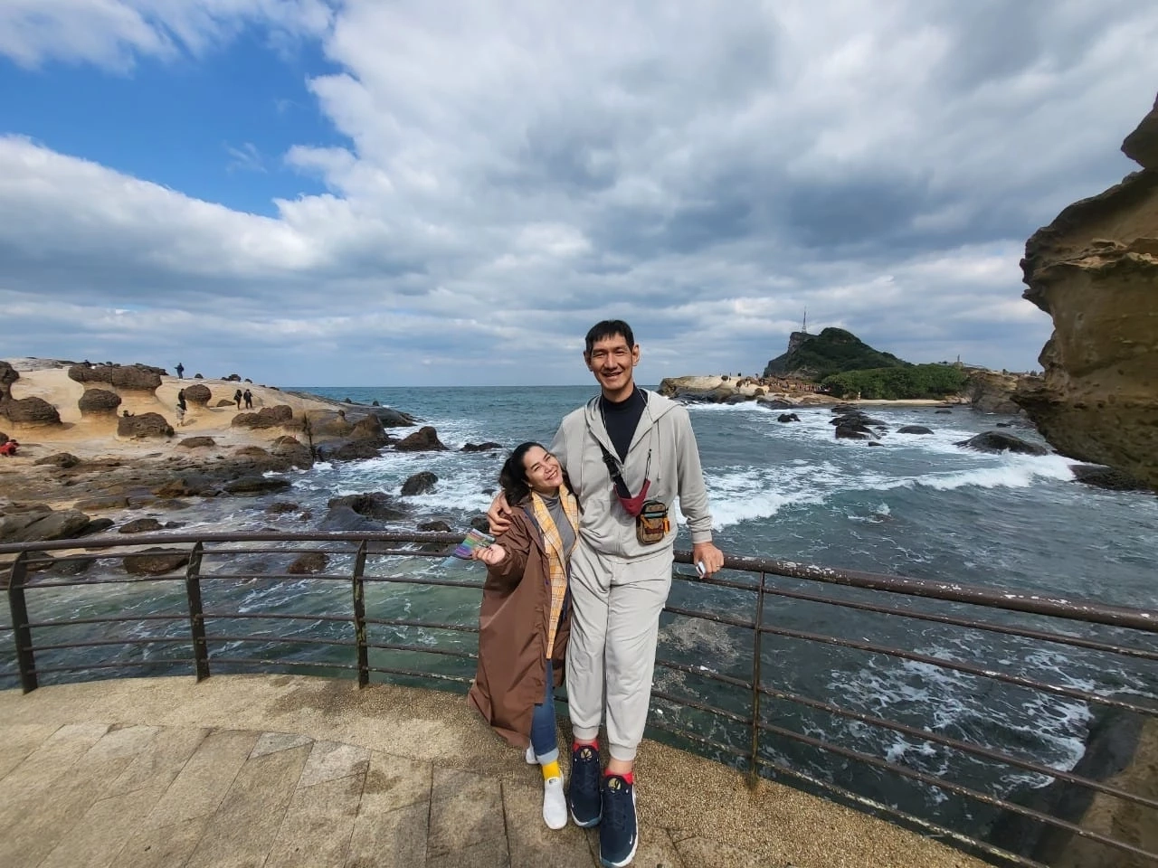 โยกเยก เชิญยิ้ม แจ้งความ หลังเจอ มิจฉาชีพ แอบอ้างชื่อ