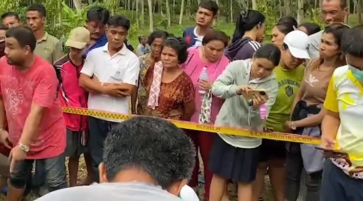 ขอมาจัดให้ หนุ่มใหญ่บุกบ้านอริท้าให้ยิง สุดท้ายถูกกระหน่ำยิงอกพรุนดับ