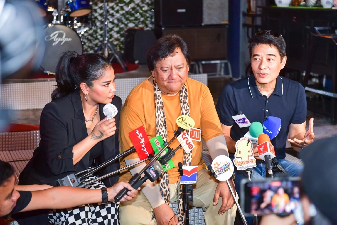 ก้อง -นาย - ตั๊ก ศิริพร ร่วมซ้อมความฟิน กับคอนเสิร์ต ที่สุดของเพลงแจ้ (มีคลิป )