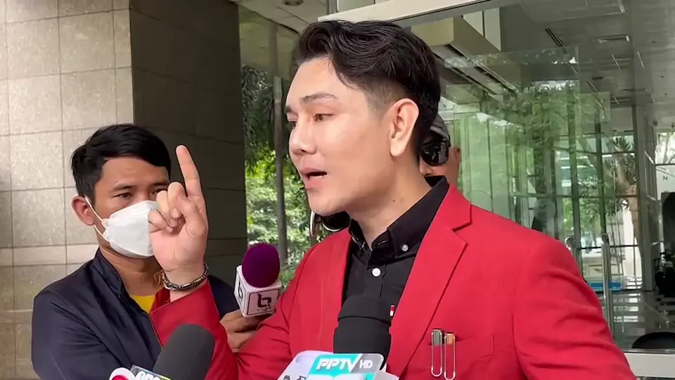 "ทนายอั๋น" ยื่นกรมสรรพากร สอบภาษี"ทนายตั้ม" และ Sittra Law Firm