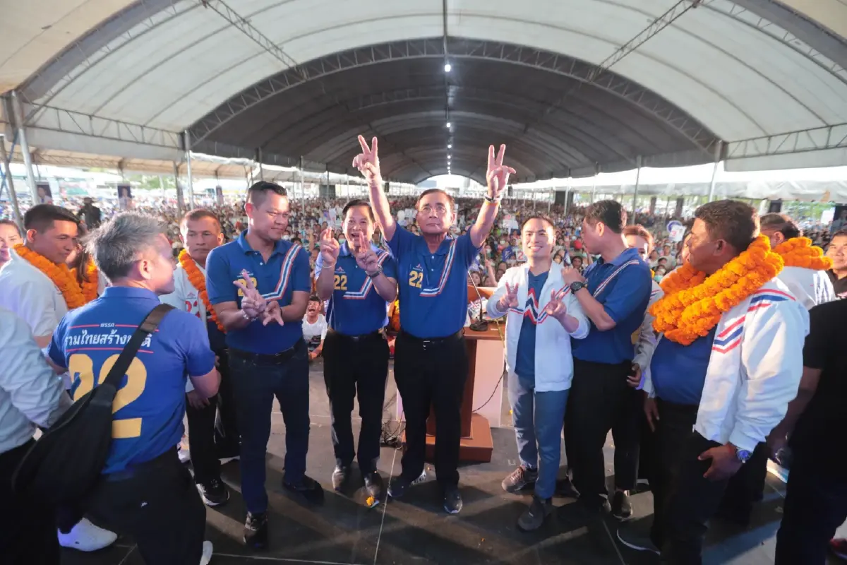 "บิ๊กตู่" ออดอ้อนขอคะแนนคนใต้ยกจังหวัด หวังสานงานที่ยังค้างไว้ให้เสร็จ