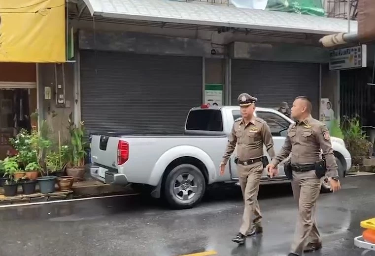 เจรจากว่า 8 ชั่วโมง "ครูสอนยิงปืนคลั่ง" ยังไม่ยอมมอบตัว