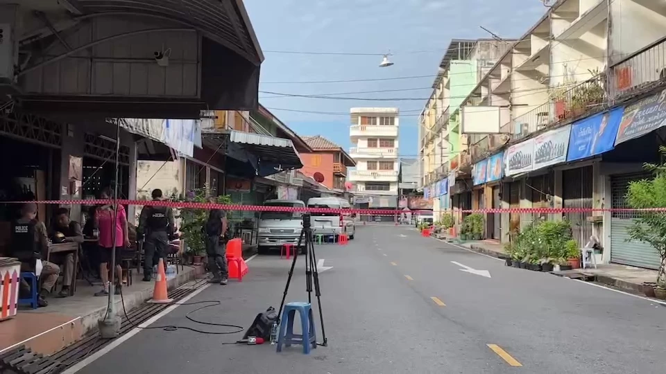 ครบ 24 ชั่วโมง ยังปิดล้อม"ครูสอนยิงปืน"คลุ้มคลั่ง ไม่มีท่าทียอมมอบตัว