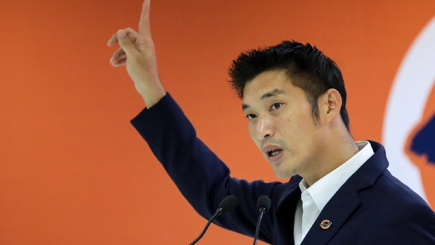 สุดปัง เปิดตัวสมาชิก "พรรคก้าวสั้น" แต่งมาซะเป๊ะปัง ขนาดนี้ ชาวเน็ตแชร์สนั่น 