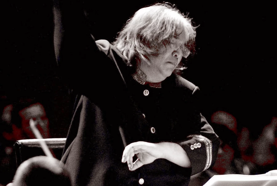 อ. สมเถา สุจริตกุล