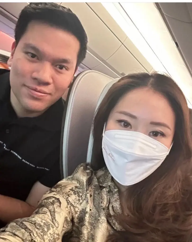 "อุ๊งอิ๊งค์" อารมณ์ดี โพสต์ภาพประชุมที่พรรค "ดีลลับ หรือ ดีลรัก แฮร่"