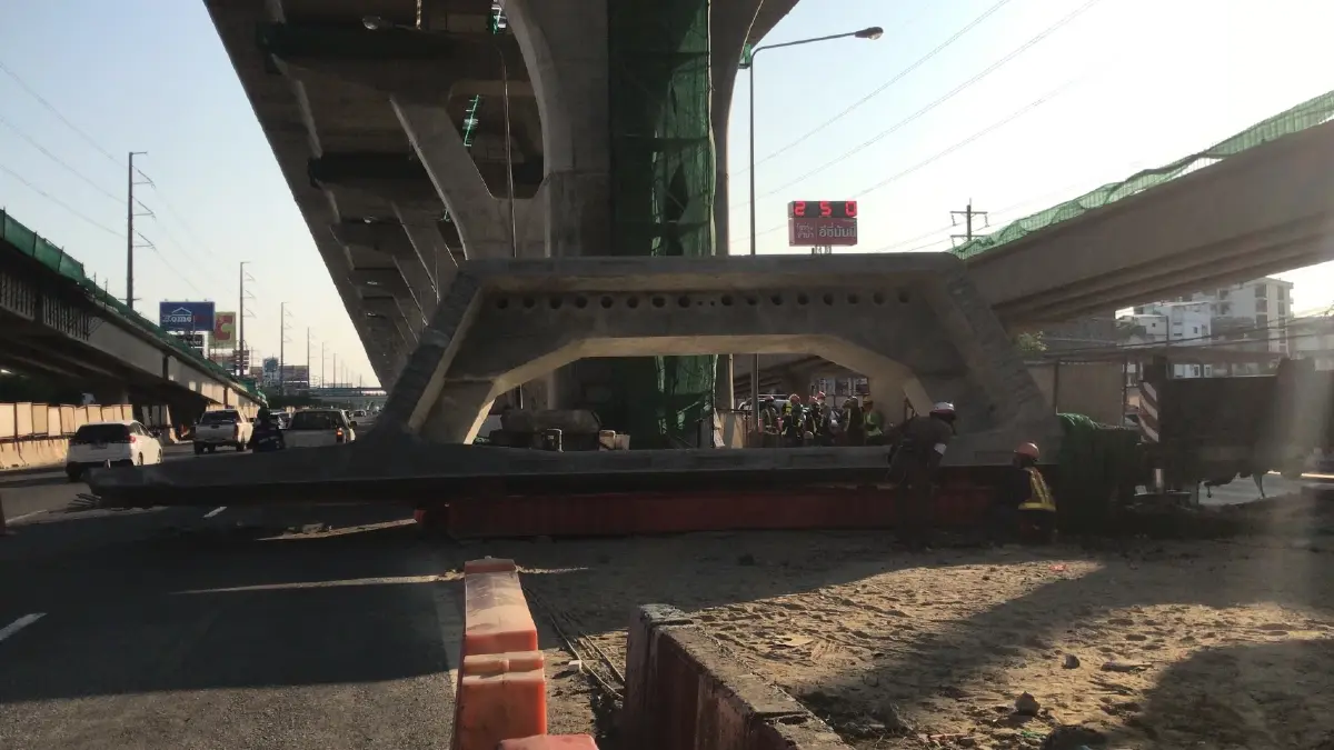 กทพ. สั่งหยุดก่อสร้าง"ด่วนพระราม 2" 7 วัน สั่งเยียวยาแท่นปูนถล่มเต็มที่