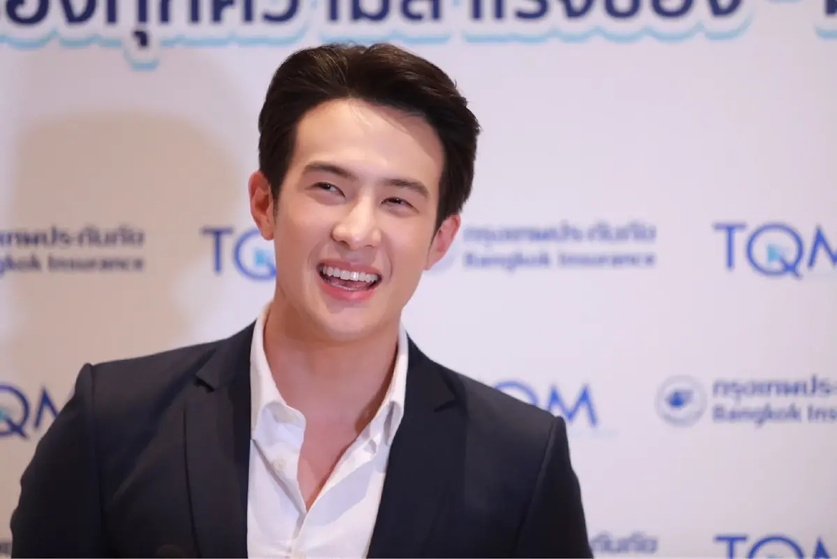 เจมส์ มาร์ เข้าชมรมคนคลั่งรัก เปิดตัวคบ พาย รินรดา 