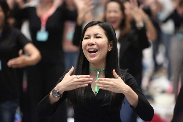 'ครูอ้อย' ฟาดกลับ 'ตุ๊ยตุ่ย' มีเงินร้อยล้านตอนไหน? เอาสเตทเม้นท์มาโชว์เลย