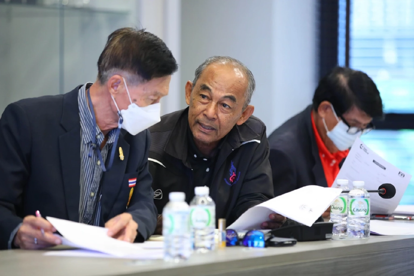 ส.บอลตั้ง "อำนวย นิ่มมะโน" ปธ.สอบเหตุปะทะเดือด ไทย-อินโด นัดชิงซีเกมส์