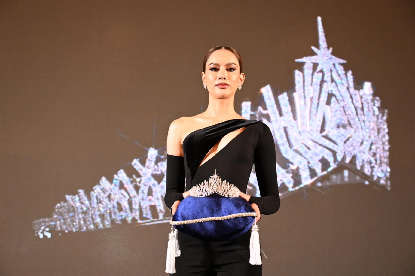 เริ่มแล้ว! เวทีประกวดสาวงาม 'MUT 2023' มาในคอนเซปต์ จักรวาลไร้ขีดจำกัด