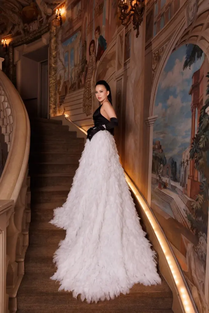 ส่องลุค "ป่าน ณิชาภัทร" ควีนแฟชั่นนิสต้าไทย บนพรมแดง Met Gala2023 (มีคลิป )