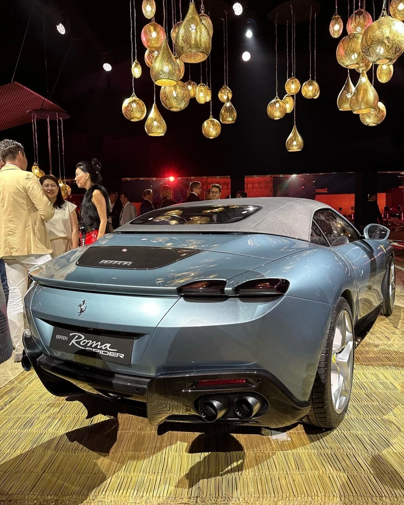 มาร์กี้ -ป็อก เหล่าเซเลบริตี้แฟนตัวจริงม้าลำพอง ร่วมงาน ณ พระราชวัง El Badi