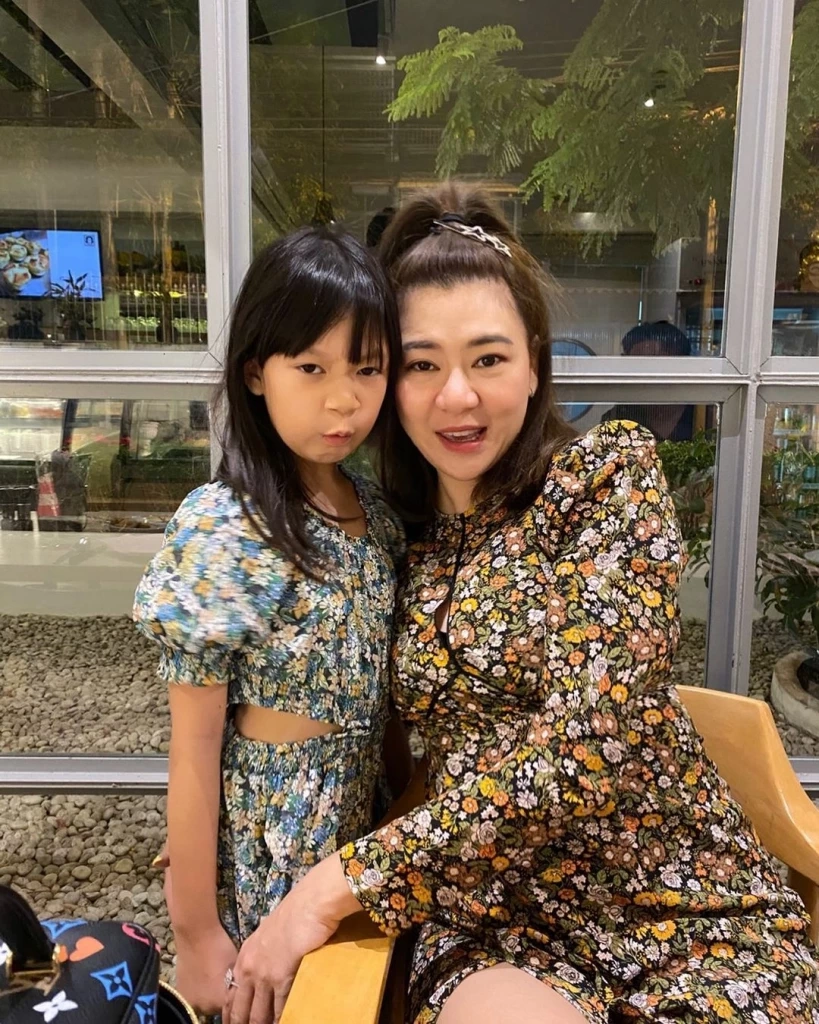 "โอ๋ ภัคจีรา" เปิดใจเล่าเรื่องรัก หนักสุดแอบร้องไห้ พยามฝืนยิ้มให้ลูก