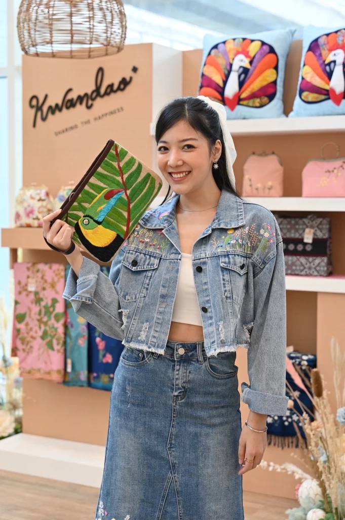 "ขวัญดาว” ผลิตภัณฑ์ใหม่ ต่อยอดงานฝีมือ ส่งเสริมคุณภาพครอบครัวตำรวจ