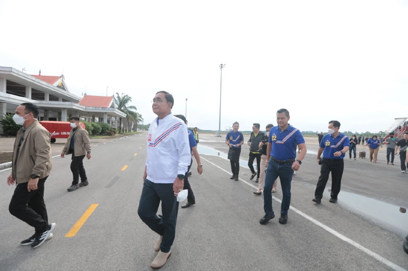 รวมไทยสร้างชาติ ยัน ไม่ใช่พรรคเฉพาะกิจ หวังดึงคนทุกรุ่นร่วมขับเคลื่อนพรรค