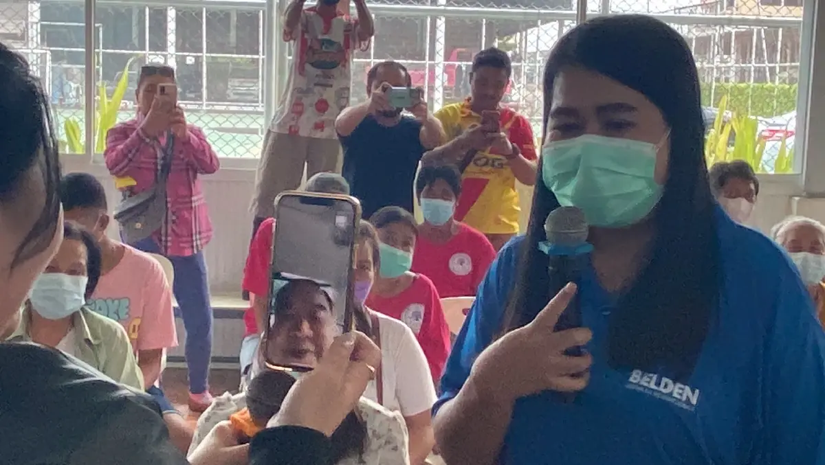 "ประวิตร" มั่นใจ FC ลุงป้อม คอลทั่วไทยหักปากกาโพลได้ (ชมคลิป)