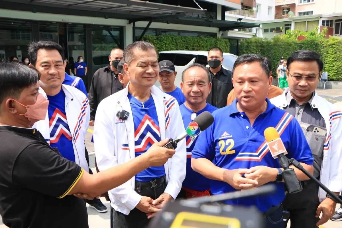 รทสช.ส่ง"เสธ.หิ"ชี้แจงผู้สมัคร ส.ส.ทวงเงินช่วยหาเสียง
