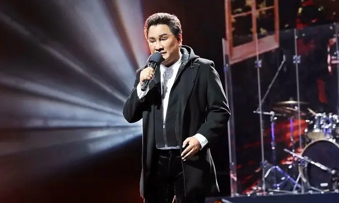 'เอกชัย ศรีวิชัย' ซัดชาวเน็ต ทำไมต้องแขวนไมค์? หลังแสดงจุดยืนหนุนพรรคดัง