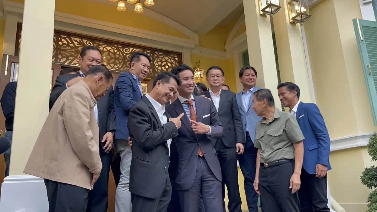 ยุทธศาสตร์กระดุม 5 เม็ด ฝ่าด่าน ส.ว. ส่ง “พิธา” เป็นนายกฯ   