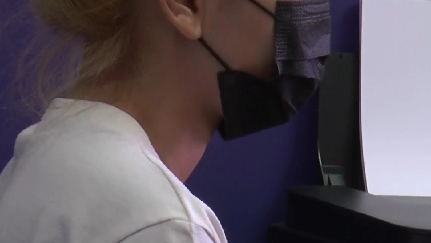 เมียสุดทนแจ้งจับผัวขี้ยา บังคับหลับนอนกับชายอื่น ขัดดอกค่ายาเสพติด