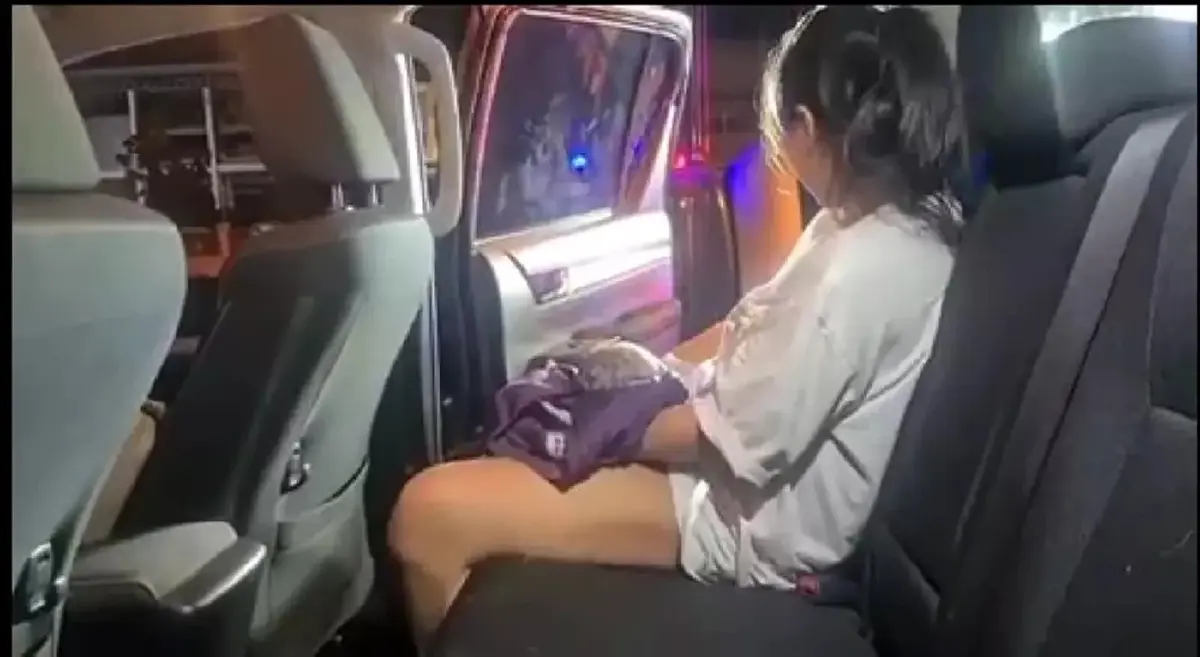 เลขเด็ดมาแรง คอหวยแห่ส่องเลขทะเบียน สาวสุดอั้นคลอดลูกในรถที่นนทบุรี