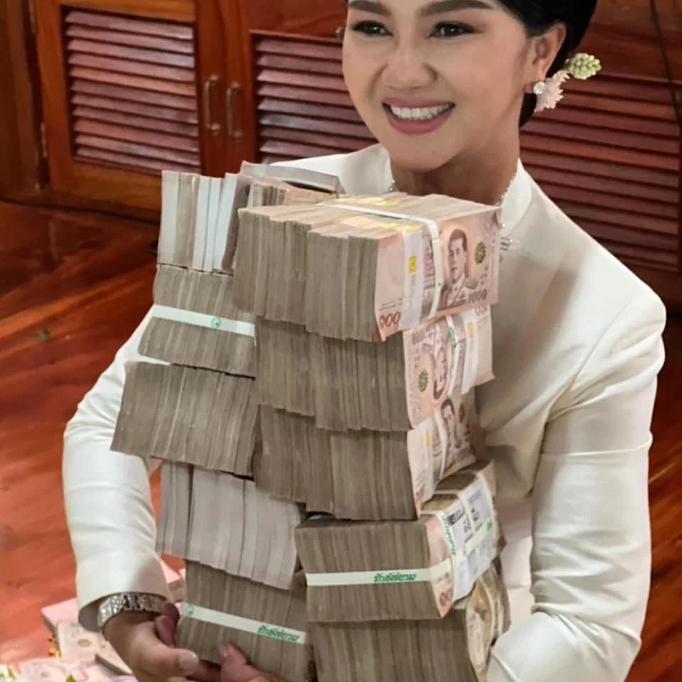 ฟังอีกมุม ลูกศิษย์  "ครูอ้อย" โดดป้องเข็มทิศชีวิต สาปคนอกตัญญู ลืมบุญคุณ