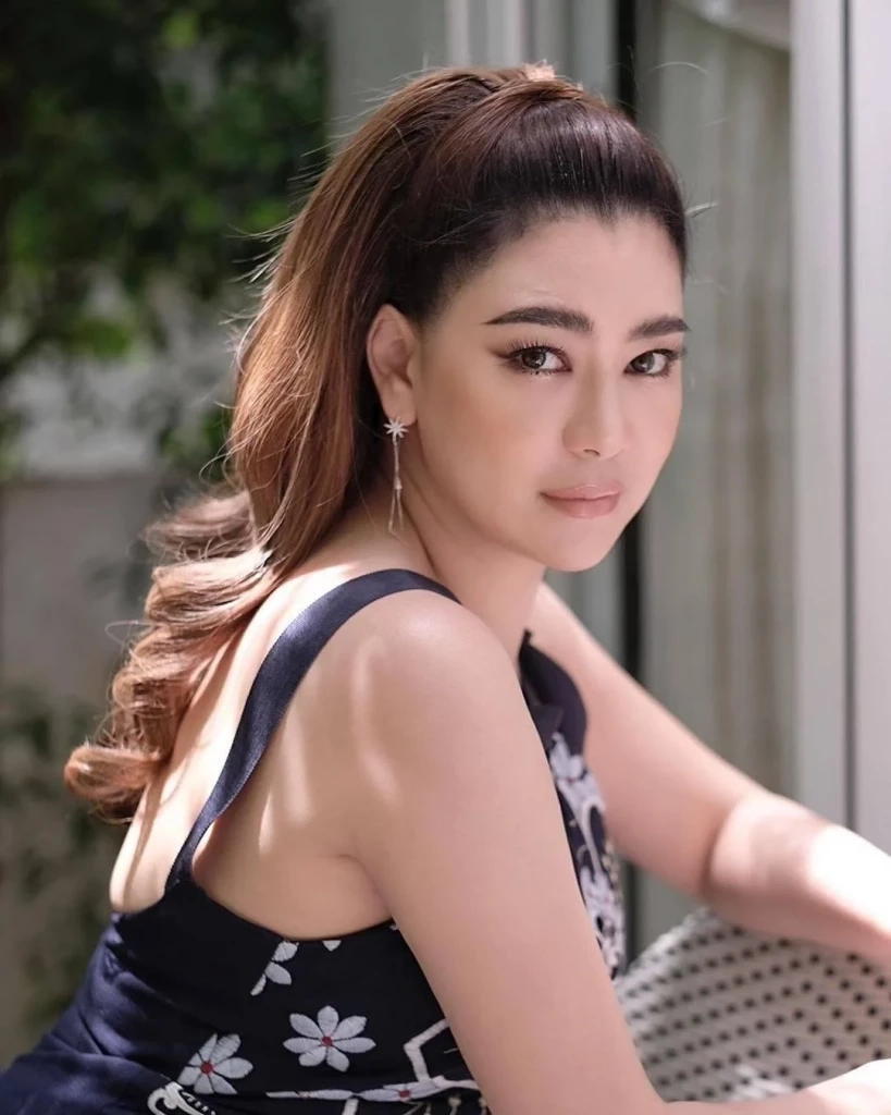 "โอ๋ ภัคจีรา" เปิดใจเล่าเรื่องรัก หนักสุดแอบร้องไห้ พยามฝืนยิ้มให้ลูก