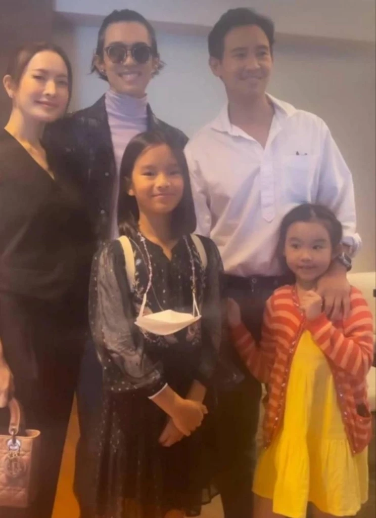 ไอจีแตก น่ารักมาก "ทิม พิธา"  โพสต์ภาพ ร่วมเฟรม "แอฟ ทักษอร" (คลิป)