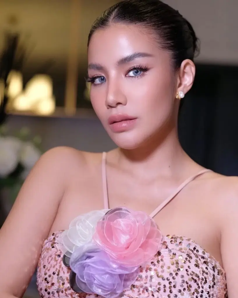 อัปเดตชีวิต 'ใบเตย อาร์สยาม' ทนายเผยหั่นผมสั้น กักตัวรอสอบปากคำเพิ่ม 