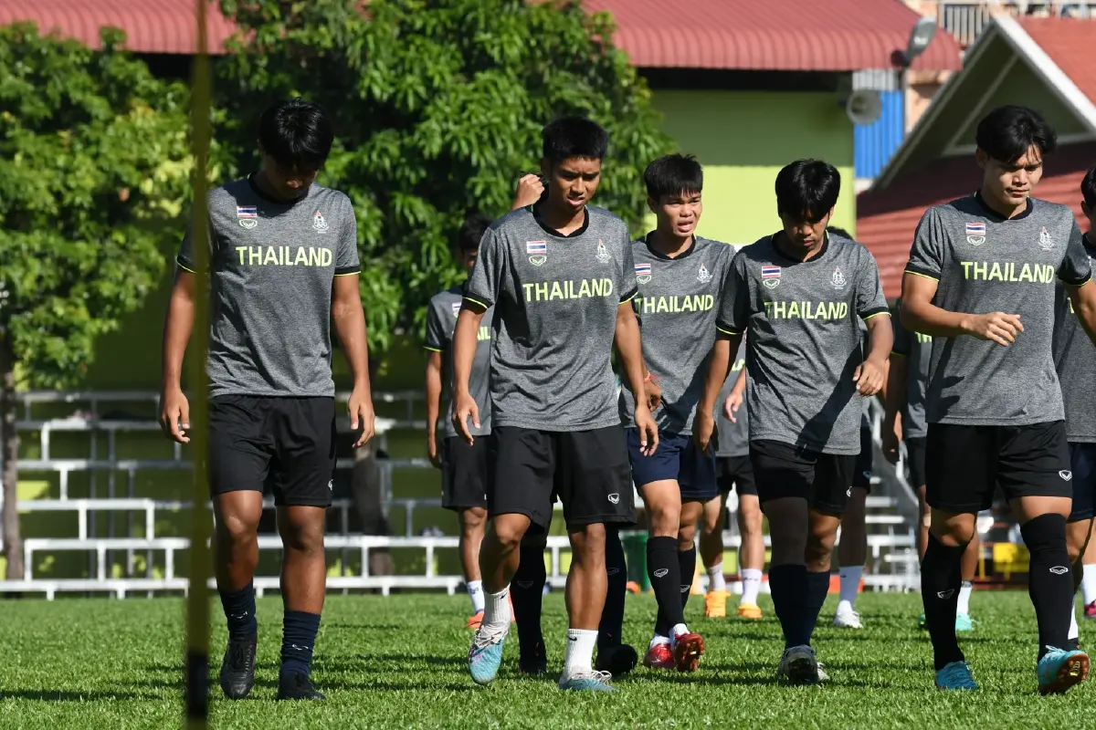 "ทีมชาติไทย" ซ้อมมื้อสุดท้ายก่อนดวลอินโดฯ "อชิตพล" ยันสู้เต็มที่เพื่อแชมป์