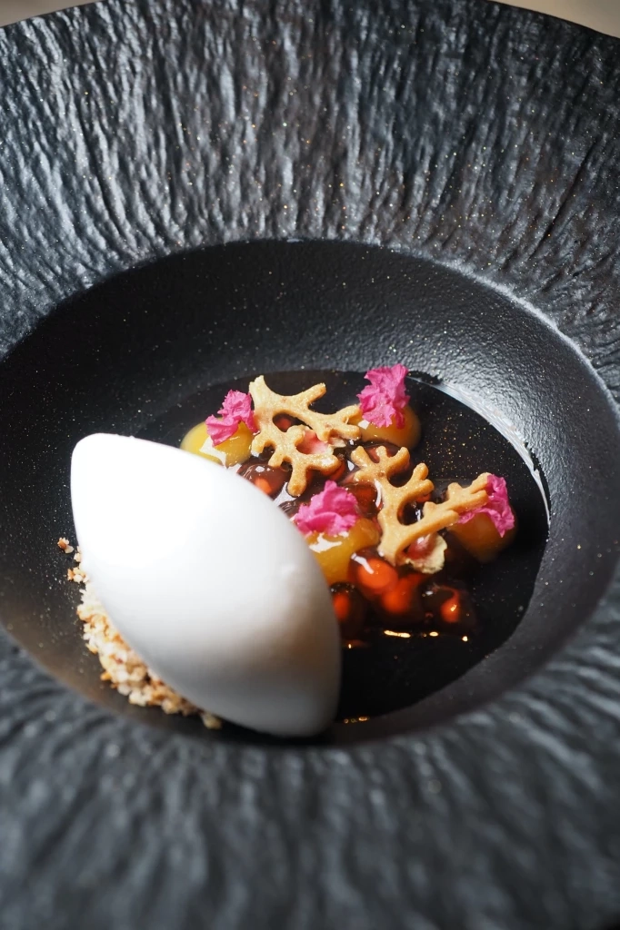 รสชาติที่ถวิลหา..จากโบราณนานมา สู่ไฟน์ไดนิ่งเลอค่าโดยเชฟโปร พรพรหม