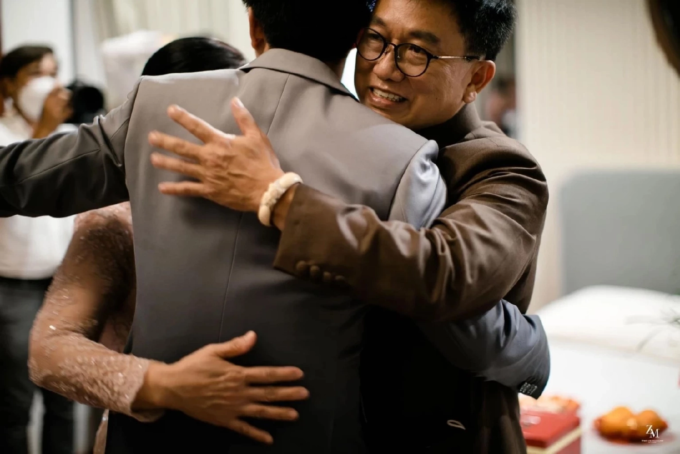 ลูกชายส.ว.ดิเรกฤทธิ์ ส่งโพสต์ ภูมิใจในตัวพ่อ หลังประกาศจุดยืนทางการเมือง 