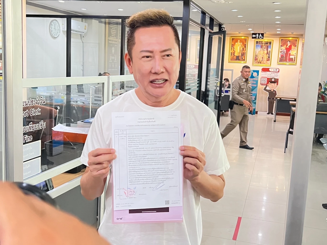 “ณวัฒน์” แจ้งความ “เกรียน คีย์บอร์ด” หลังมาโพสต์ต่อว่า “อิงฟ้า” เสียหาย