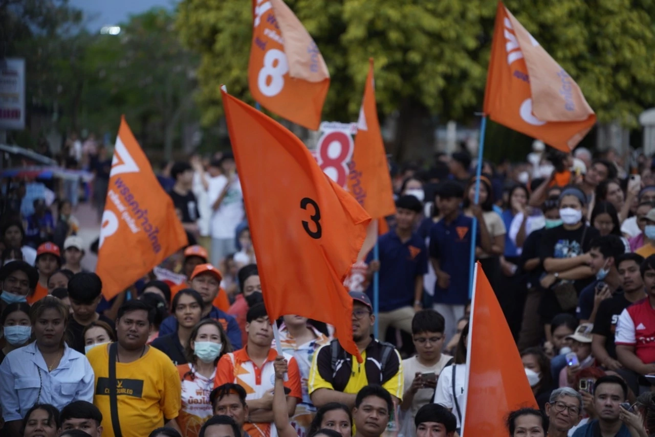 เลือกตั้ง 2566 "นายกฯคนที่ 30 ของไทย"ในมุมมองจากอเมริกา โดย กฤษฎา บุญเรือง