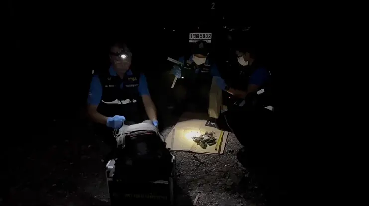 อีกแล้ว! แก๊งไอ้โม่ง ควงปืนบุกปล้นบ้านคนจีน จับมัดมือเท้า กวาดทรัพย์สิน