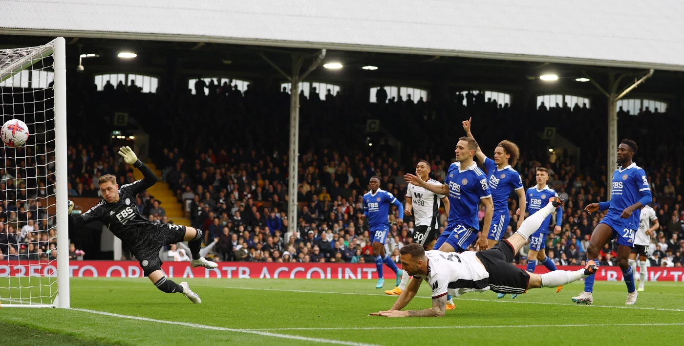 ดูบอลสด "เลสเตอร์ vs ลิเวอร์พูล" พรีเมียร์ลีก 02.00 น. เช็กสถิติ-ความพร้อมล่าสุด