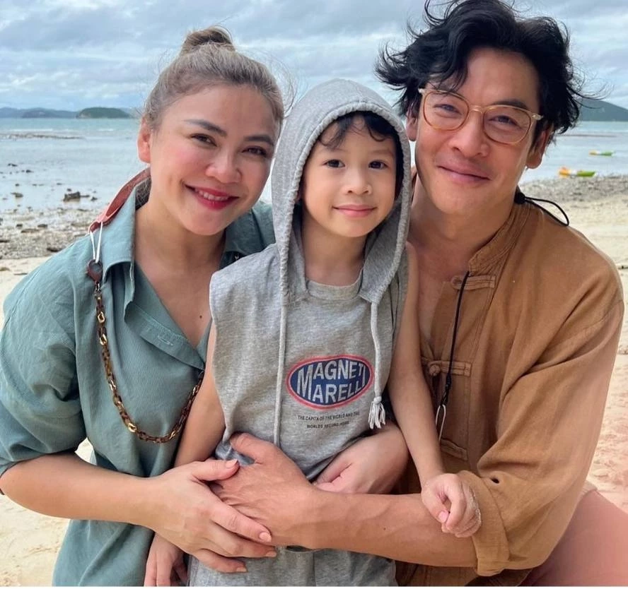 ตะลึง ผลงานวาดรูป น้องโพธิ์ ลูกชาย ชาคริต แค่คลาสแรกยังสวยขนาดนี้