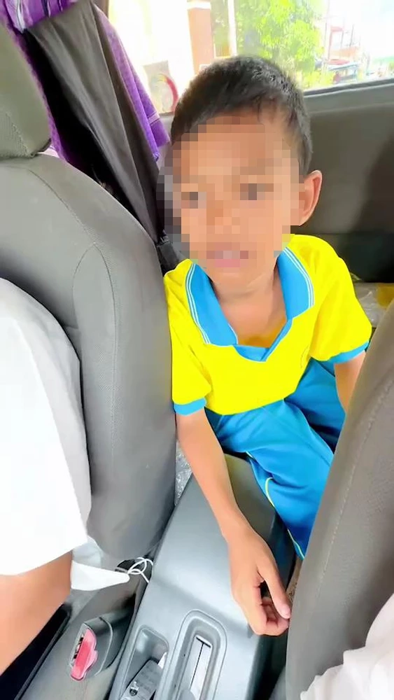 ใจฟู! ผอ.รร.ตรัง ใจดี ช่วยหนูน้อย 11 ขวบ ฐานะยากจน ให้ได้เรียนต่อ