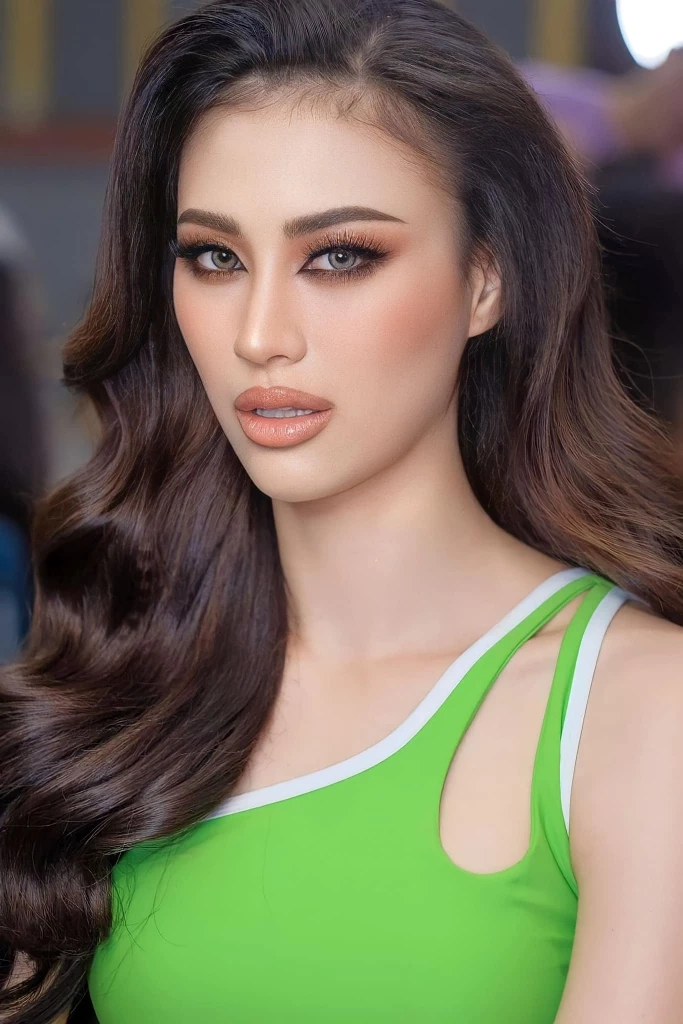 'เฌอเอม ชญาธนุส' มอง กกต. ประสบปัญหาร้ายแรง ควรทำงานให้คุ้มงบประมาณ