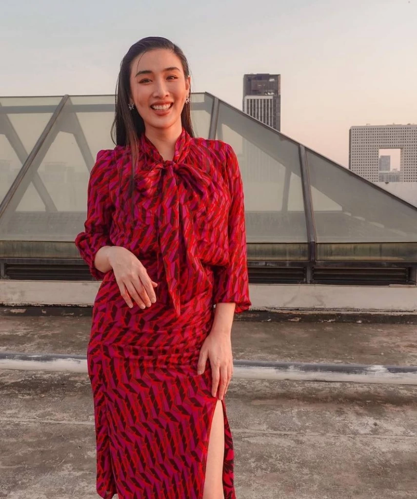 กระติ๊บ ชวัลกร ทั้งสวยทั้งเก่ง คว้าเหรียญเงินประกวดทำอาหาร