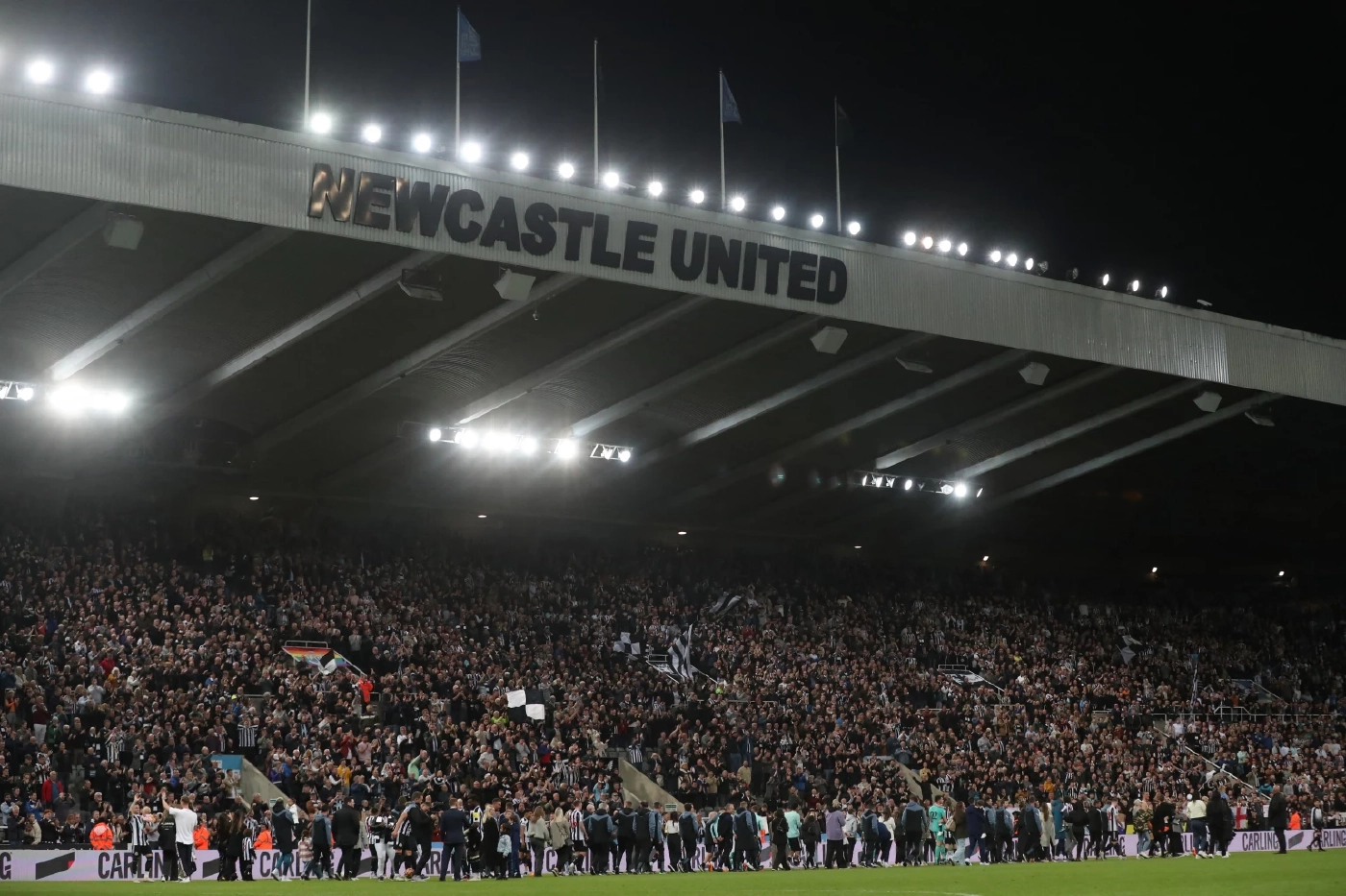 อัปเดต "ตารางคะแนนพรีเมียร์ลีก" หลัง "นิวคาสเซิล" เจ๊า "เลสเตอร์"