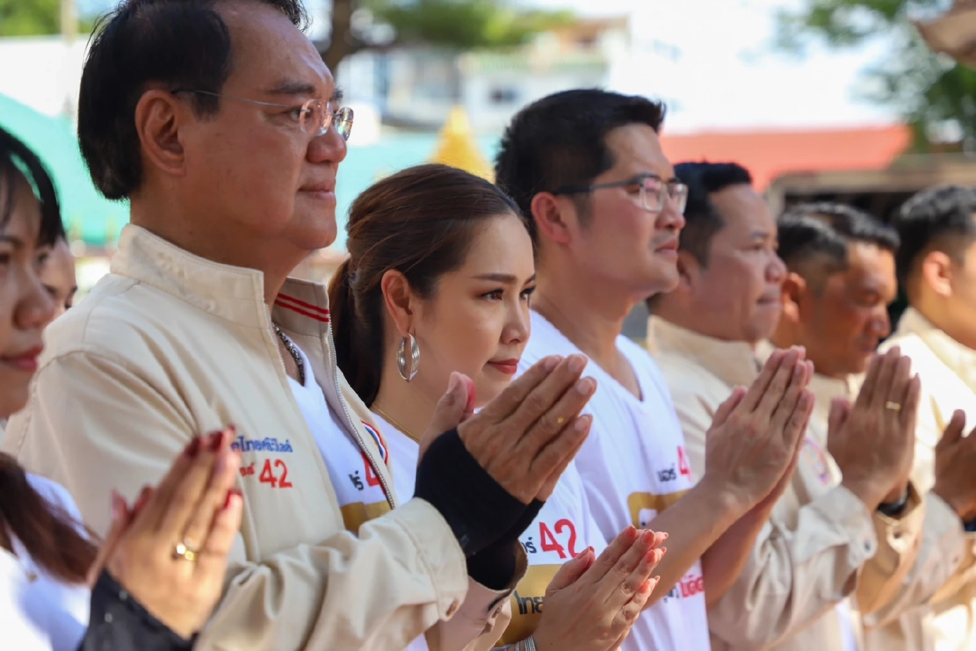 “ไทยศรีวิไลย์”บวงสรวงพระเจ้าตากฯ ปลุกขวัญกำลังใจโค้งสุดท้ายเลือกตั้ง