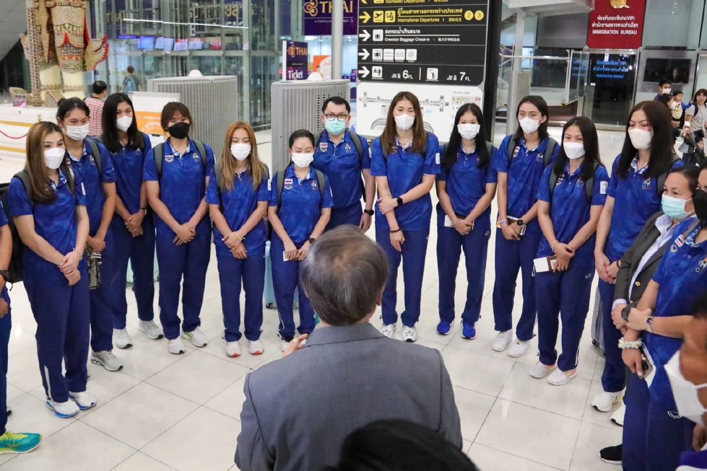 "วอลเลย์บอลหญิงทีมชาติไทย" ลัดฟ้าสู่กัมพูชา สู้ศึก "ซีเกมส์ 2023"