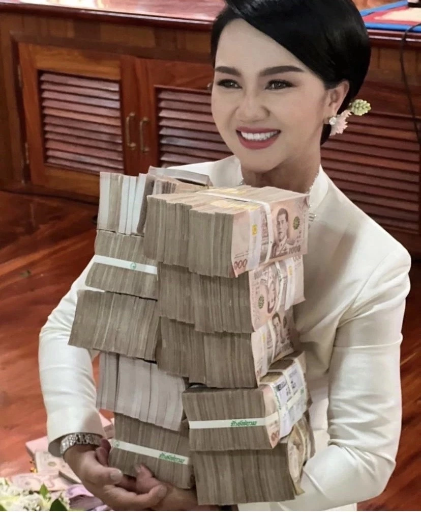 ย้อนข่าวเด็ด "ครูอ้อย เข็มทิศชีวิต" คุณแม่ไฮโซทะเล มีสินทรัพย์มากถึง 166 ล้านบาท