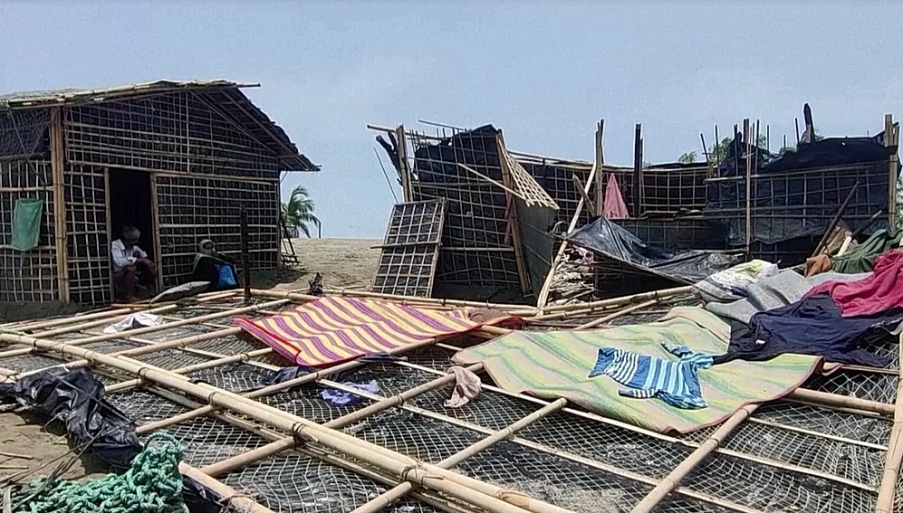 หวั่นเสียชีวิตหลายร้อยจากไซโคลนถล่มเมียนมา