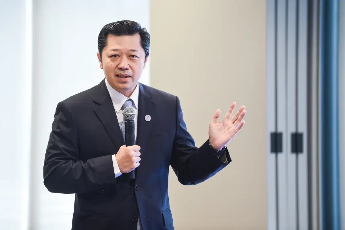 นายศุภชัย เจียรวนนท์ ประธานสภาดิจิทัลเพื่อเศรษฐกิจและสังคมแห่งประเทศไทย